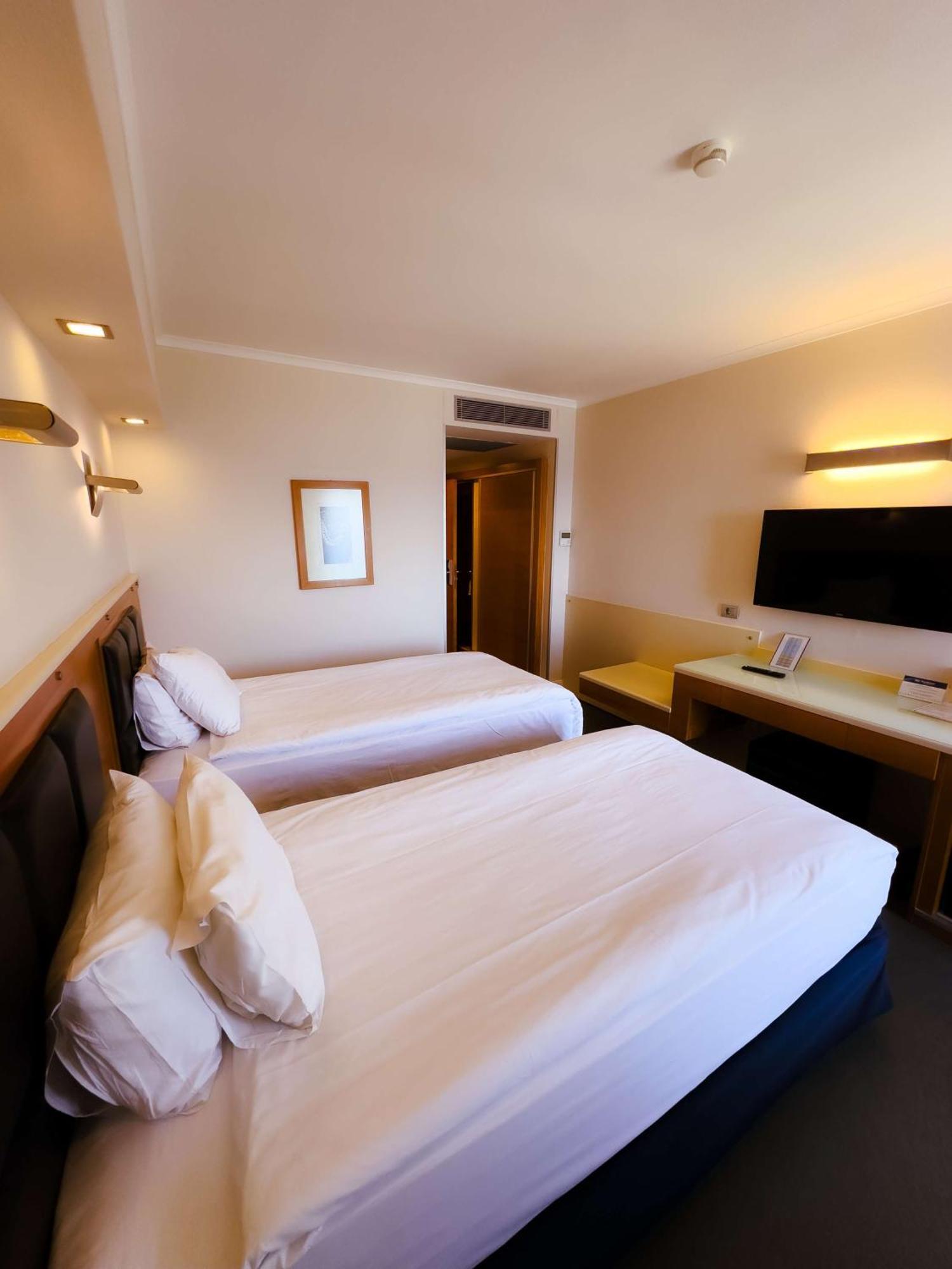 Hotel Western