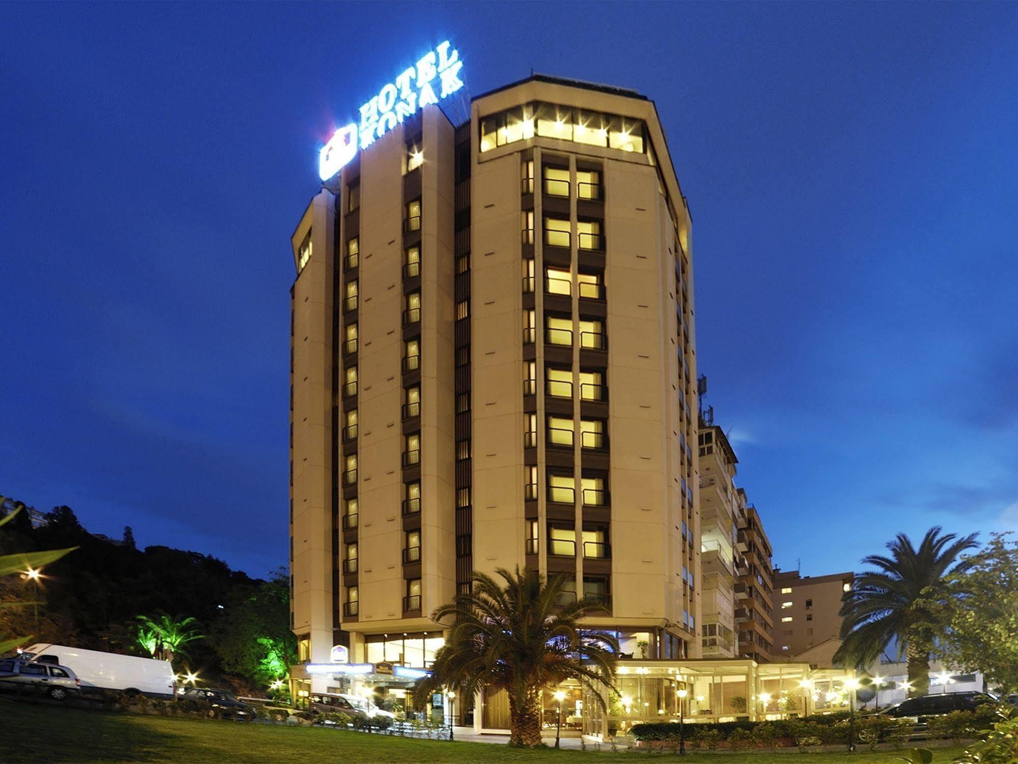 Western 4*